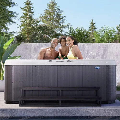 Hot tubs and swim spas for sale in Fort Wayne, Indiana